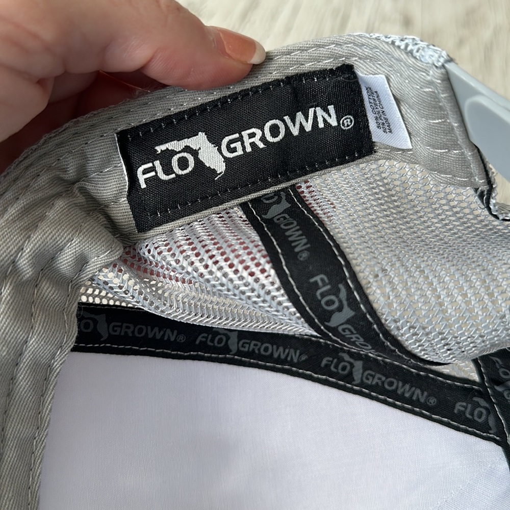 FloGrown hat. - Picture 3 of 4